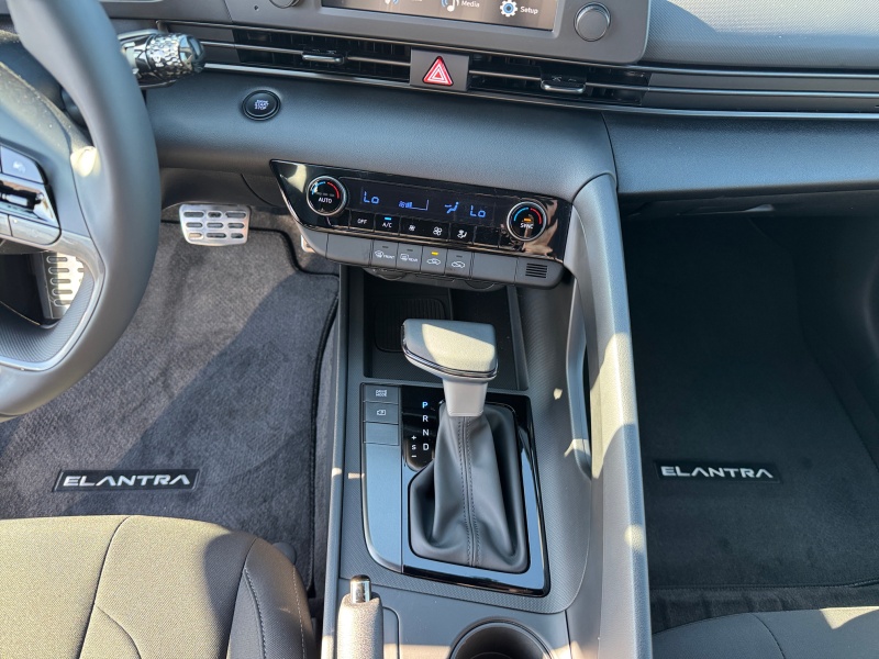 2025 Hyundai Elantra