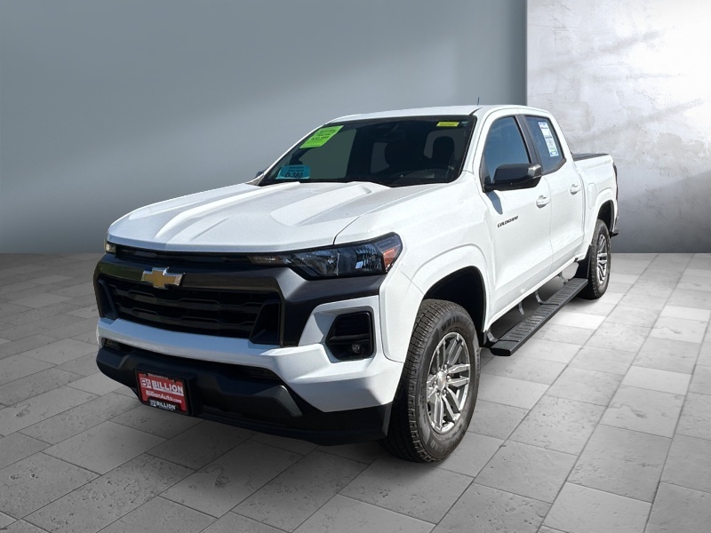 Used 2024 Chevrolet Colorado  LT Trucks