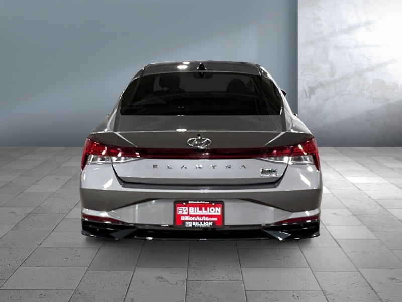 2023 Hyundai Elantra