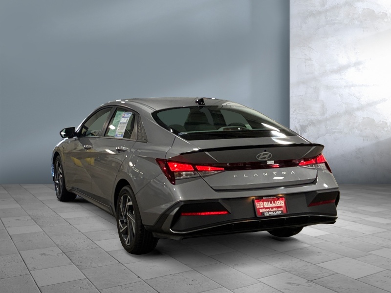 2025 Hyundai Elantra