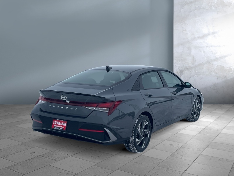 2025 Hyundai Elantra