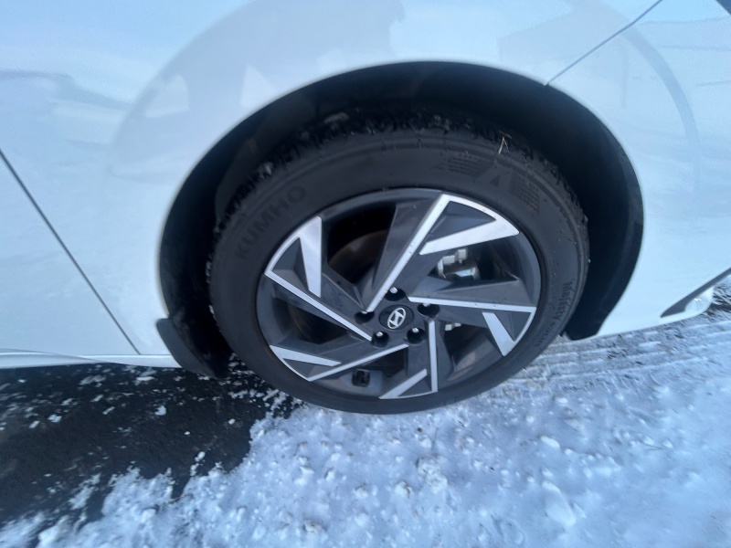 2025 Hyundai Elantra