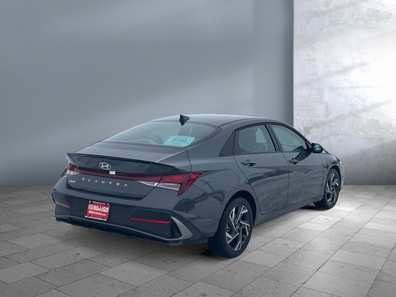 2025 Hyundai Elantra