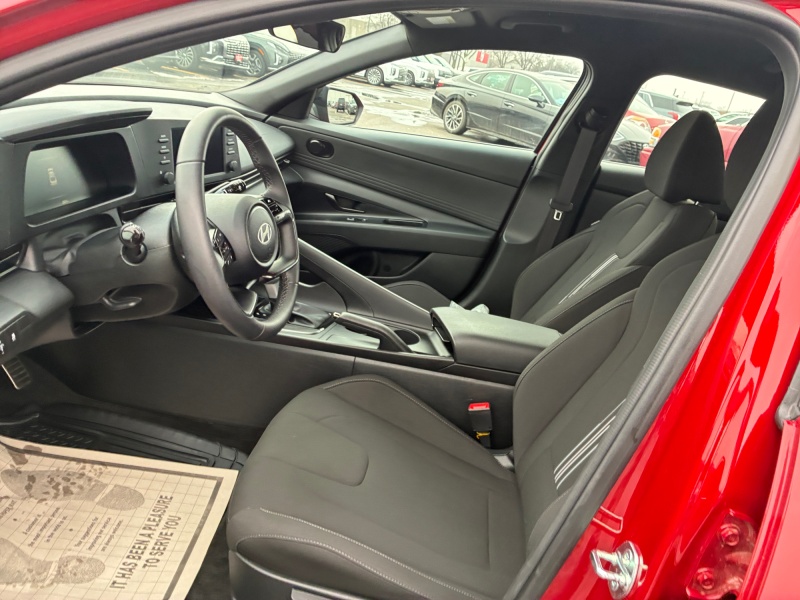 2025 Hyundai Elantra