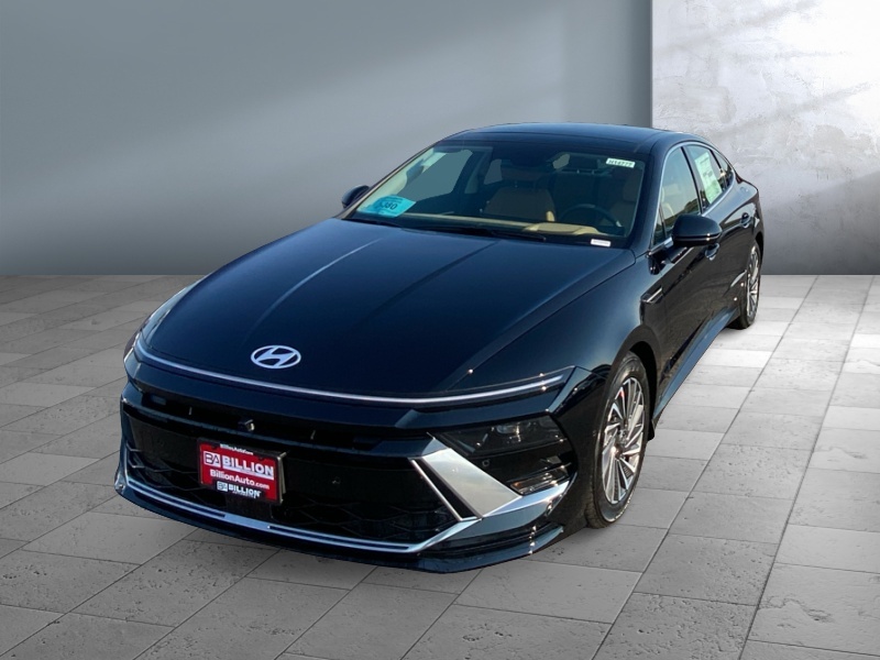 New 2025 Hyundai Sonata Hybrid Limited Car