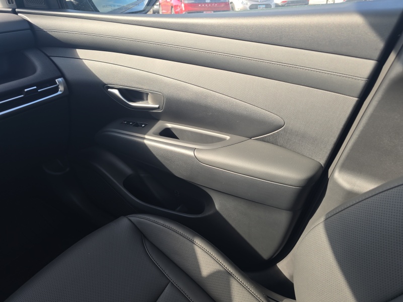 2025 Hyundai Tucson Hybrid