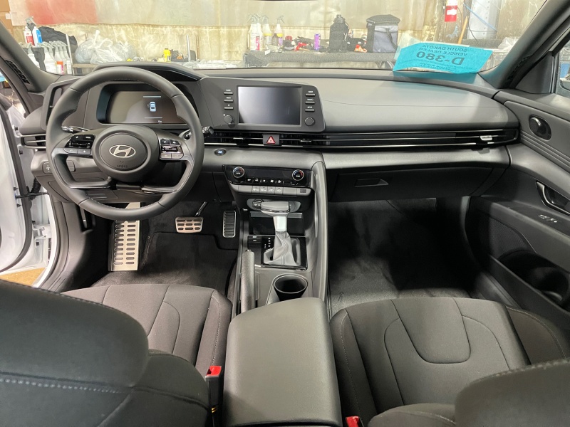 2025 Hyundai Elantra