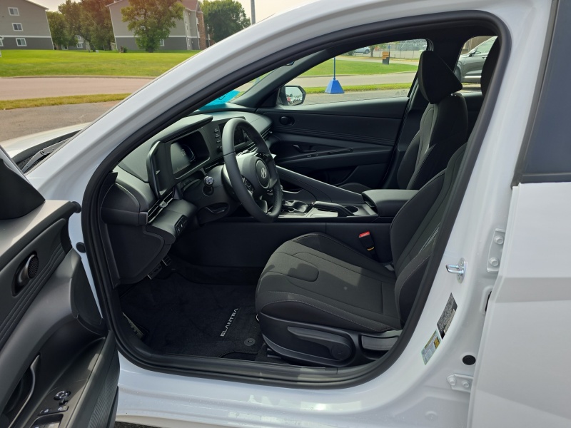 2025 Hyundai Elantra