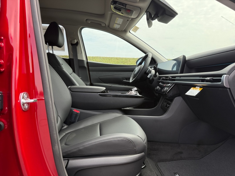 2025 Hyundai Tucson Hybrid