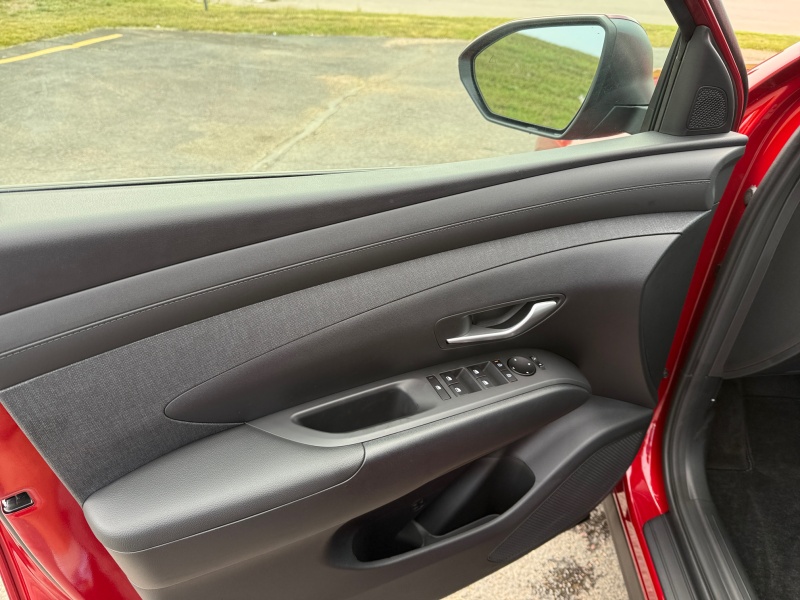 2025 Hyundai Tucson Hybrid