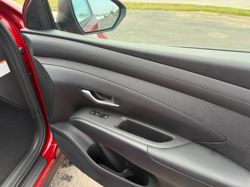 2025 Hyundai Tucson Hybrid