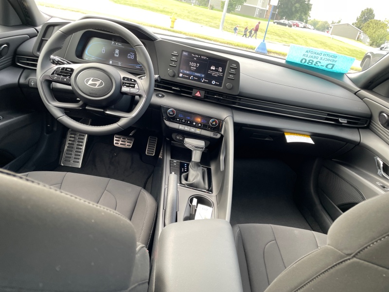 2025 Hyundai Elantra