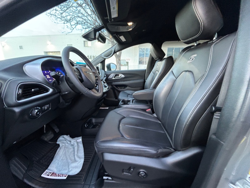 2023 Chrysler Pacifica