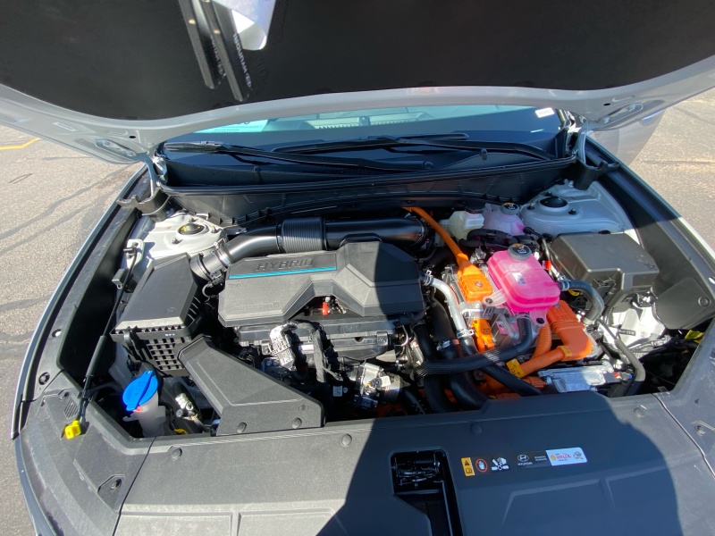 2025 Hyundai Tucson Hybrid