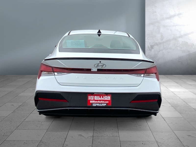 2025 Hyundai Elantra