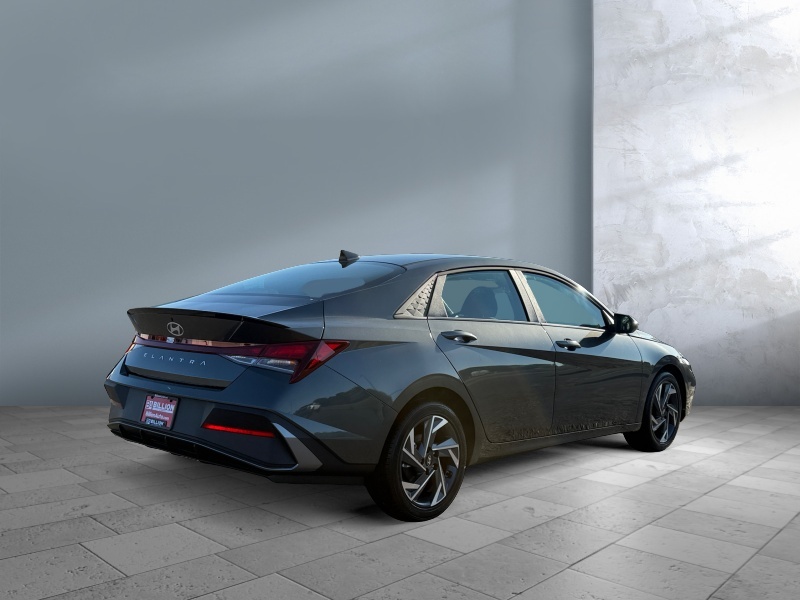 2025 Hyundai Elantra