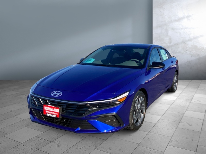 New 2025 Hyundai Elantra SEL Sport Car