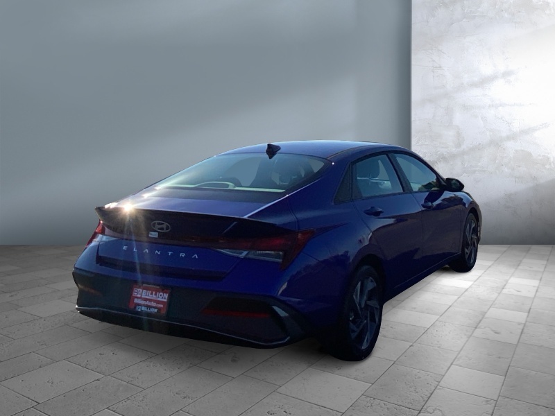 2025 Hyundai Elantra