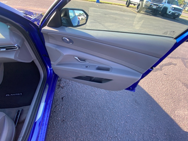 2025 Hyundai Elantra