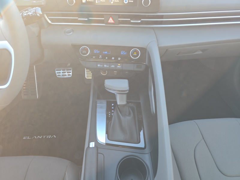 2025 Hyundai Elantra