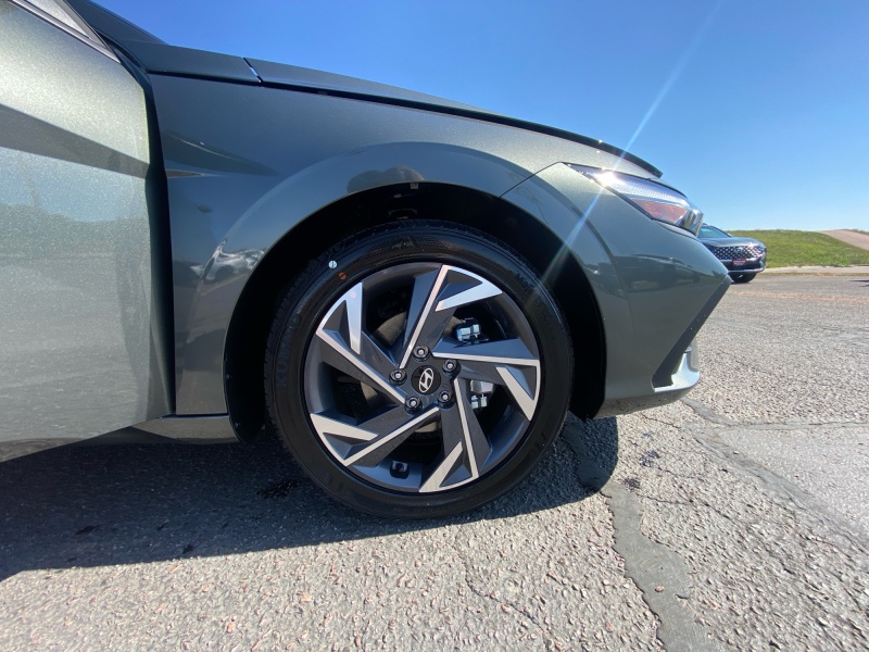 2025 Hyundai Elantra