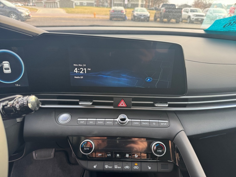 2025 Hyundai Elantra