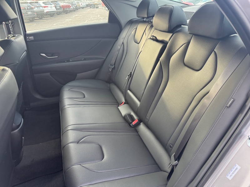 2025 Hyundai Elantra