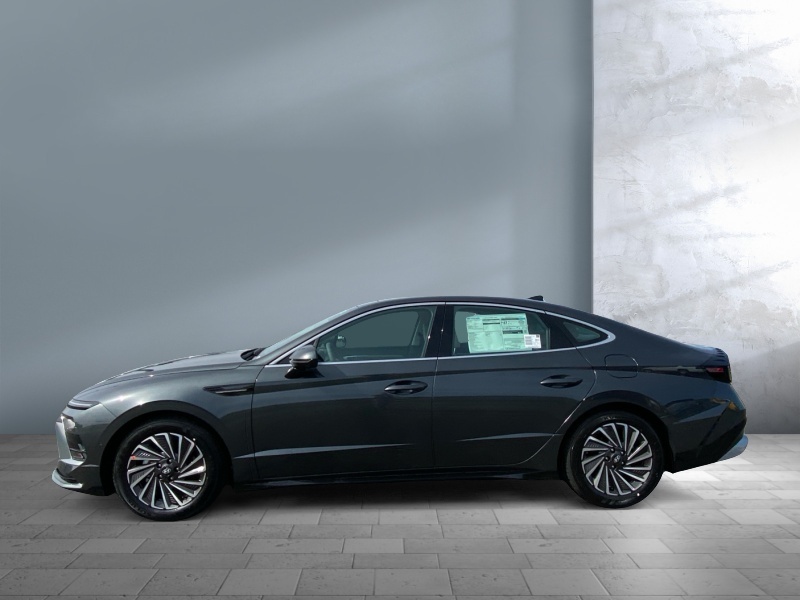 2026 Hyundai Sonata Hybrid