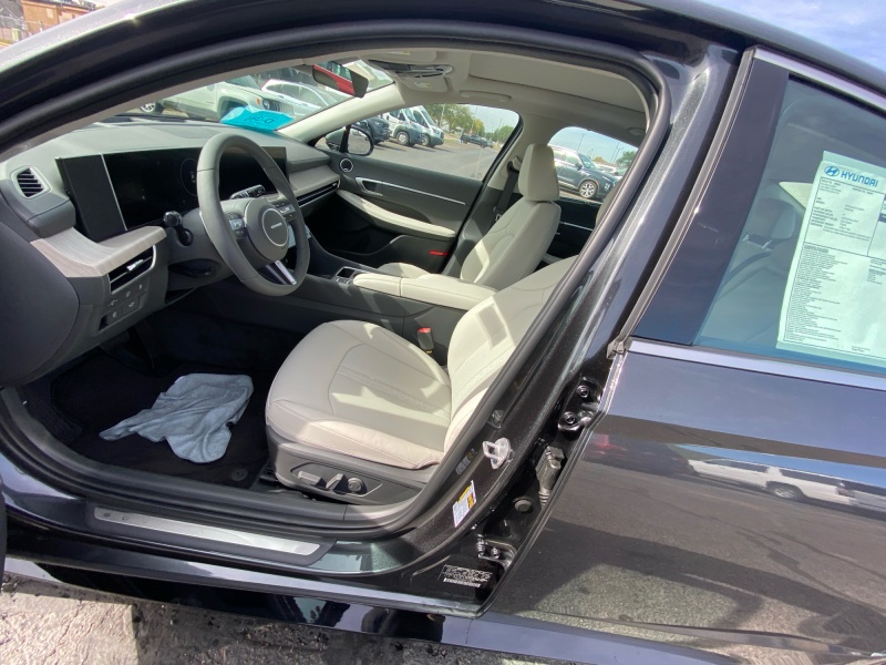 2026 Hyundai Sonata Hybrid