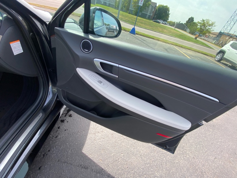 2026 Hyundai Sonata Hybrid