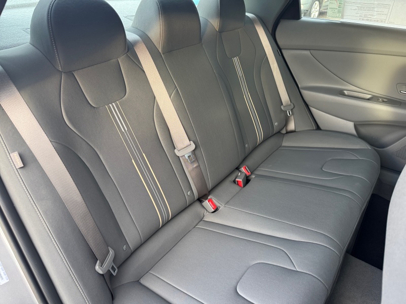 2025 Hyundai Elantra