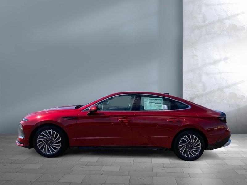 2025 Hyundai Sonata Hybrid
