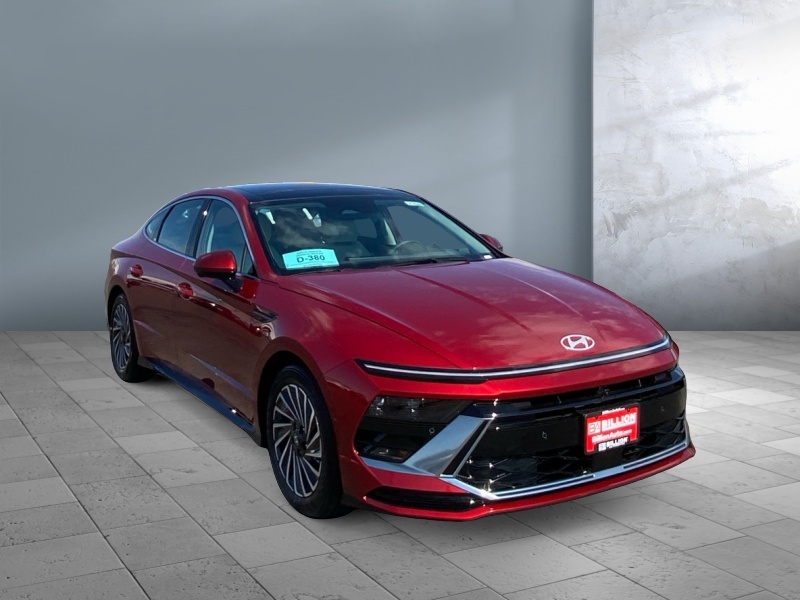 2025 Hyundai Sonata Hybrid