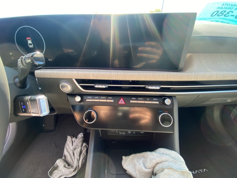 2025 Hyundai Sonata Hybrid