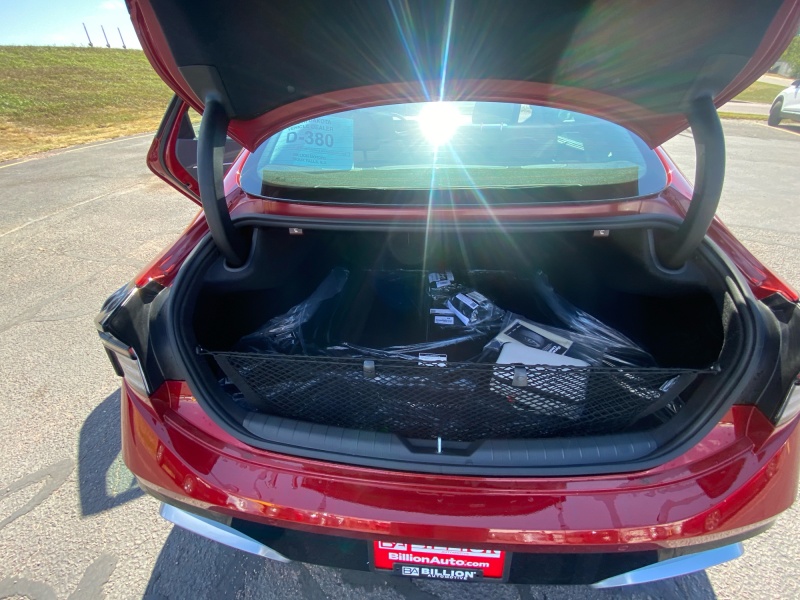 2025 Hyundai Sonata Hybrid