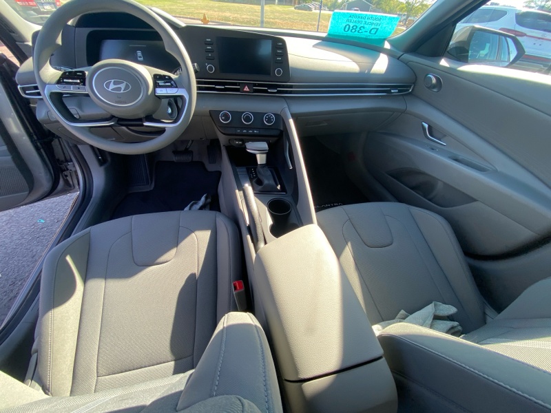 2025 Hyundai Elantra