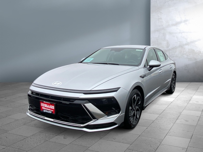 New 2025 Hyundai Sonata SEL Car