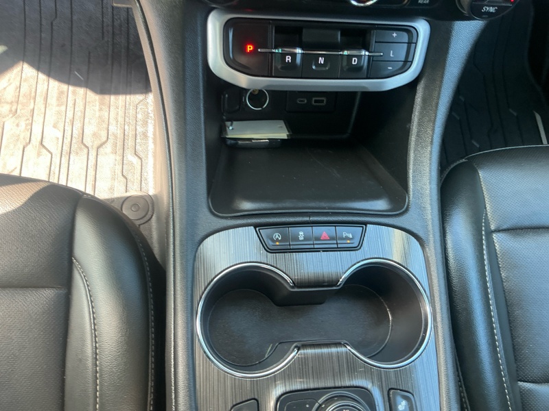 2021 GMC Acadia