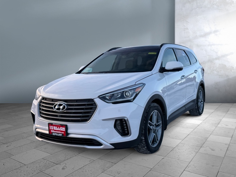 Used 2018 Hyundai Santa Fe SE Ultimate SUVs