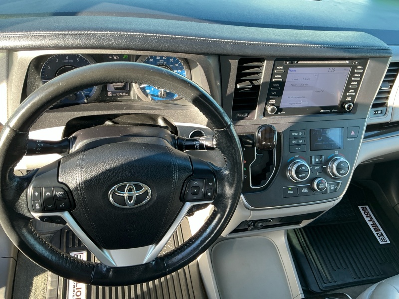 2018 Toyota Sienna