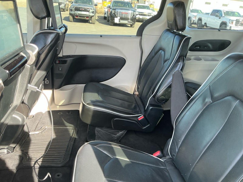 2021 Chrysler Pacifica