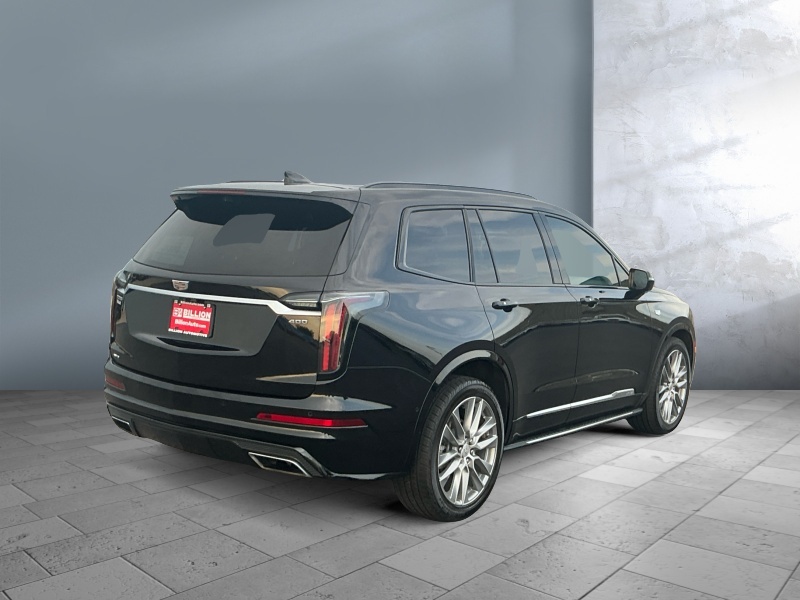 2021 Cadillac XT6