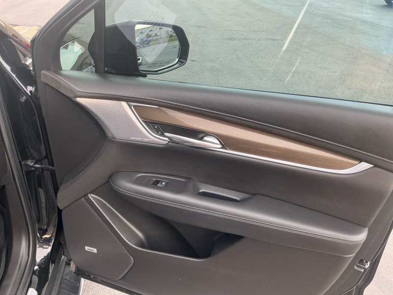 2021 Cadillac XT6