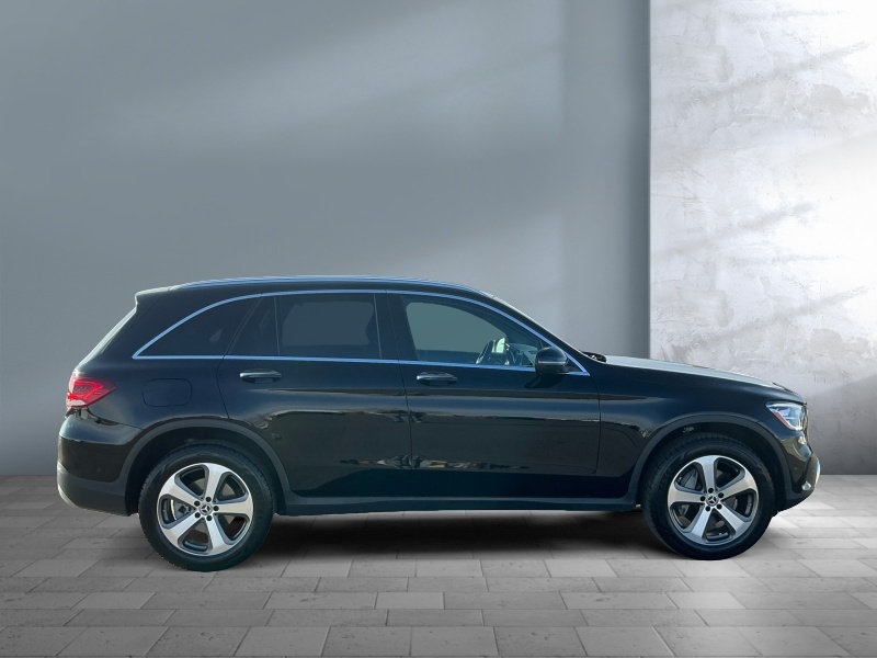 2022 Mercedes-Benz GLC