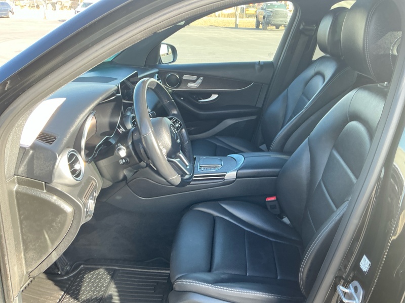 2022 Mercedes-Benz GLC