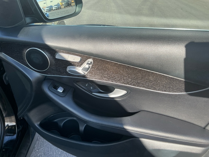 2022 Mercedes-Benz GLC