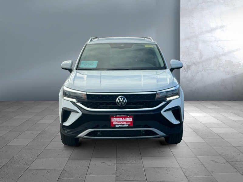 2024 Volkswagen Taos