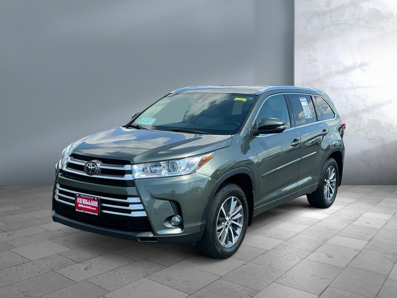 Used 2018 Toyota Highlander XLE SUVs