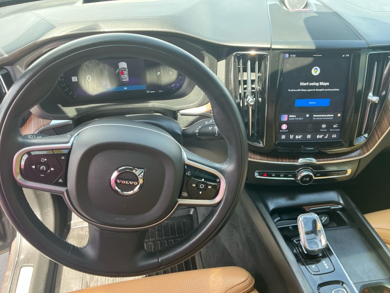 2022 Volvo XC60