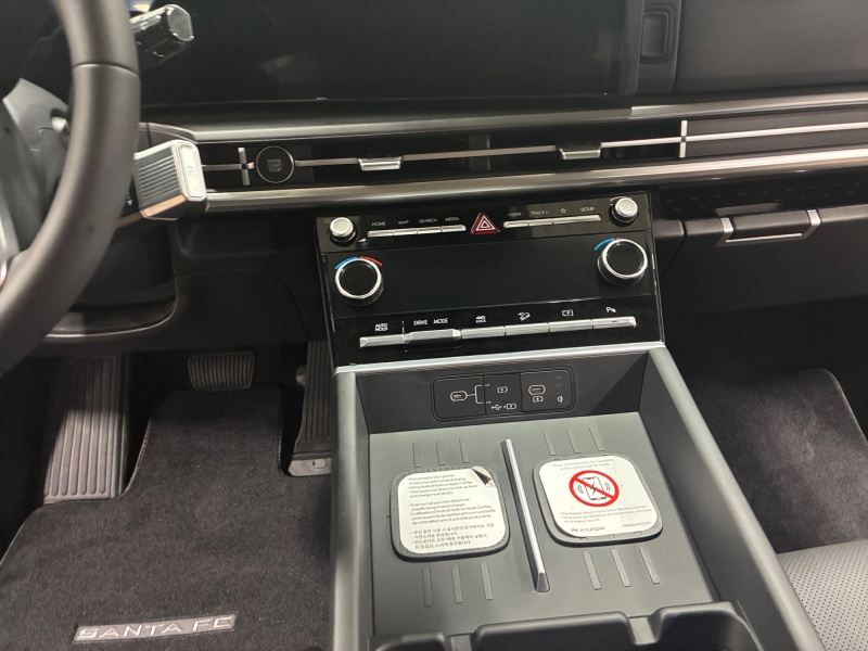 2026 Hyundai Santa Fe Hybrid